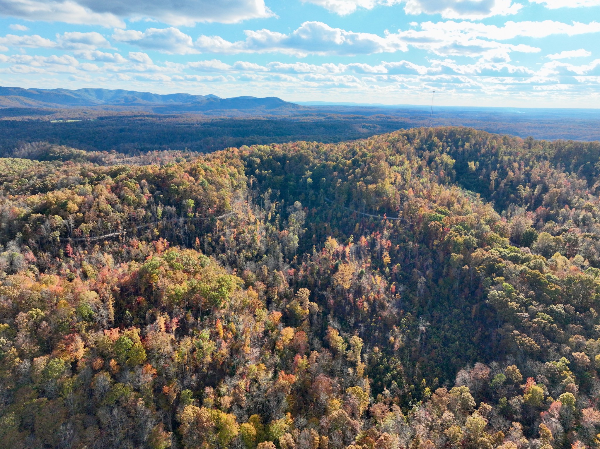 1 East Robbins Road East Robbins, TN 37852 - Photo 31 of 76 a view of a sky from a city