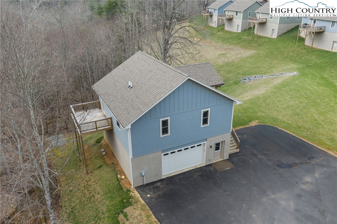 149 Sarah Court Lane, Unit 65 Boone, NC 28607 - Photo 32 of 34