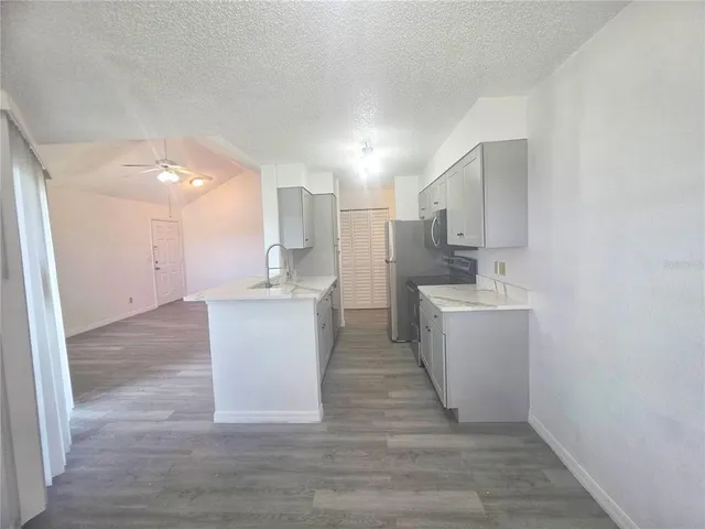 $1,400 | 1065 South Hiawassee Road, Unit 1434, Orlando, FL 32835