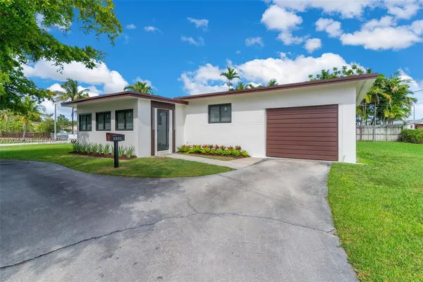 $619,900 | South Miami Heights, Miami, FL 33157