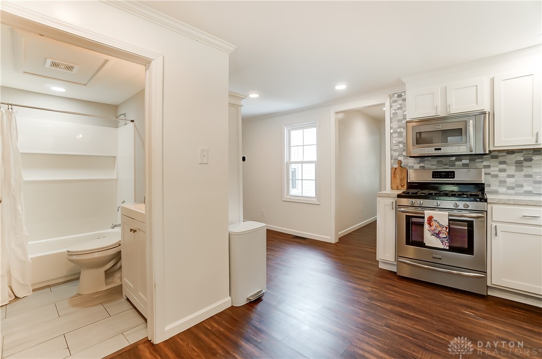 2337 East Alex Bell Road Centerville, OH 45459 - Photo 21 of 49