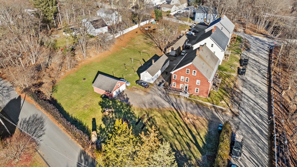 5 B Street Douglas, MA 01516 - Photo 4 of 42