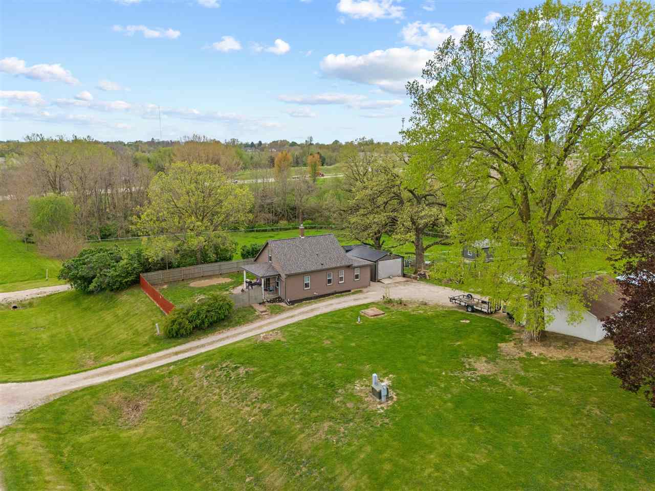 3802 Tipton Road Muscatine, IA 52761 - Photo 23 of 44 Gallery Image 23