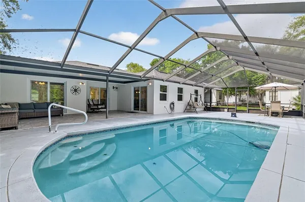 $395,000 | 9441 Pine Tree Drive, Lake Wales, FL 33898