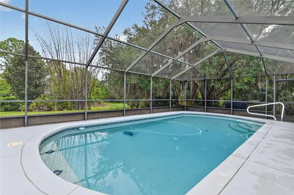 $395,000 | 9441 Pine Tree Drive, Lake Wales, FL 33898
