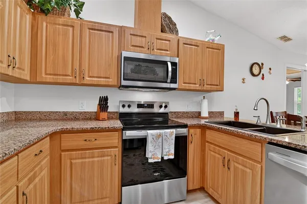 $395,000 | 9441 Pine Tree Drive, Lake Wales, FL 33898
