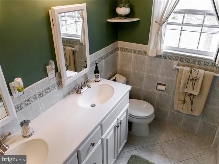 2294 Turk Road Doylestown, PA 18901 - Photo 16 of 25 Master Bathroom