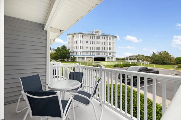$559,999 | 400 East Marina Court, Unit 104A, Wildwood, NJ 08260