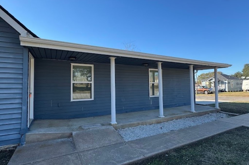 1205 15th Street Hempstead, TX 77445 - Photo 5 of 17