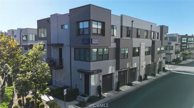 $579,000 | 11053 Momentum Drive, Rancho Cucamonga, CA 91730