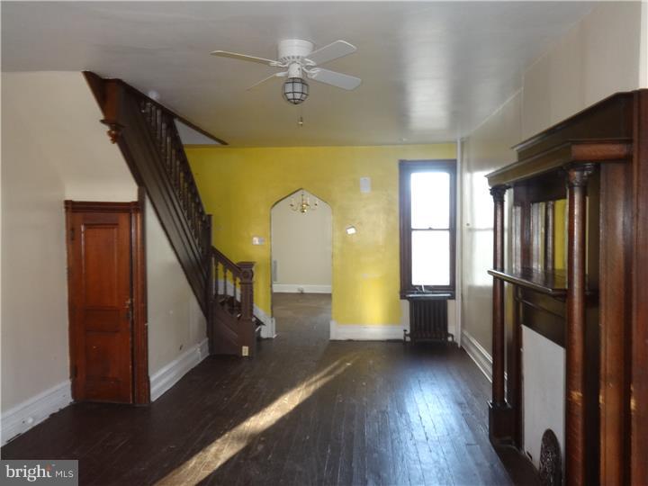 1136 Robeson Street Reading, PA 19604 - Photo 2 of 14 Gallery Image 2