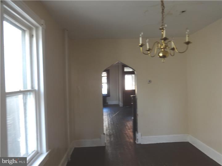 1136 Robeson Street Reading, PA 19604 - Photo 5 of 14 Gallery Image 5