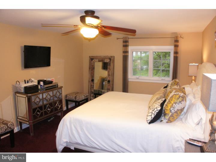 642 Maplewood Road Springfield, PA 19064 - Photo 17 of 23 Bedroom - Main