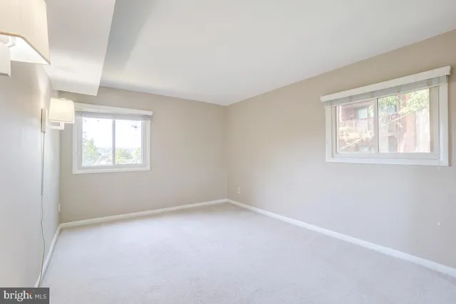 $2,800 | 53 Skyhill Road, Unit 204, Alexandria, VA 22314