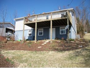 549 Bays View Road Kingsport, TN 37660 - Photo 20 of 24 Back of home
