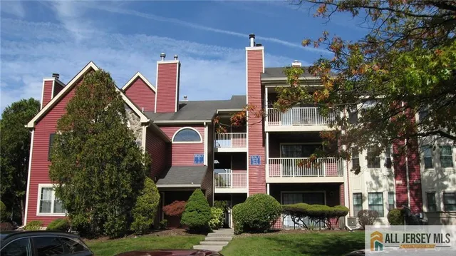 $1,900 | 83 Crosspointe Drive, Unit 83, East Brunswick, NJ 08816