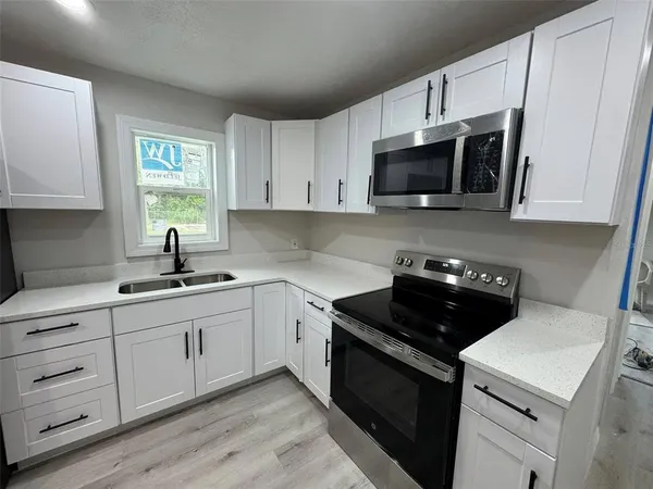 $1,800 | 2549 Olive Avenue, Lake Wales, FL 33898