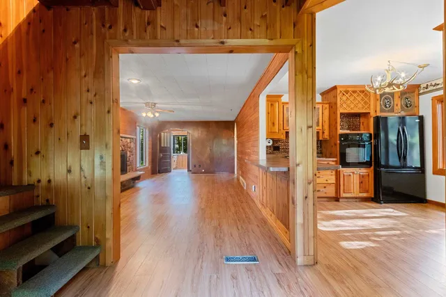 $395,000 | W5424 North Shore Drive, Shawano, WI 54166