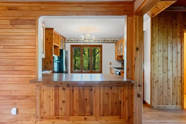 $395,000 | W5424 North Shore Drive, Shawano, WI 54166