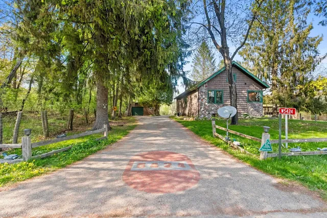 $395,000 | W5424 North Shore Drive, Shawano, WI 54166