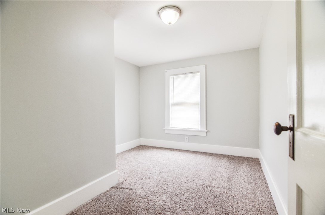 966 Dan Street Akron, OH 44310 - Photo 20 of 26 Gallery Image 20