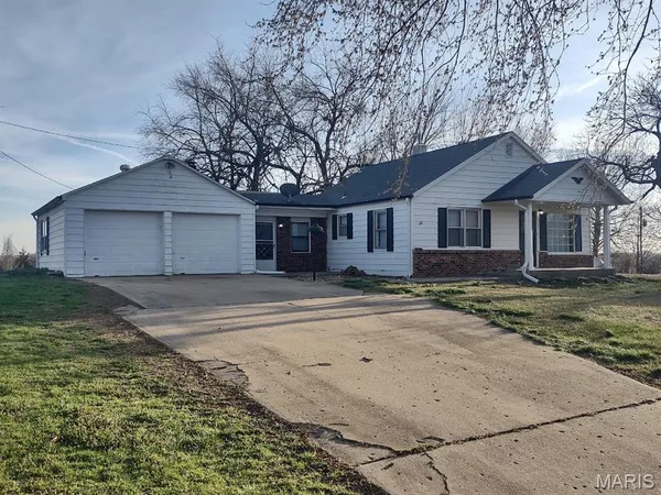 $250,000 | 3420 East Valley Water Mill Road, Springfield, MO 65803