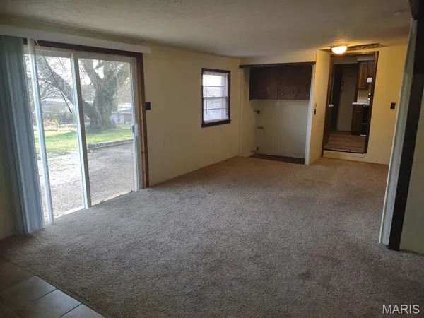 $250,000 | 3420 East Valley Water Mill Road, Springfield, MO 65803