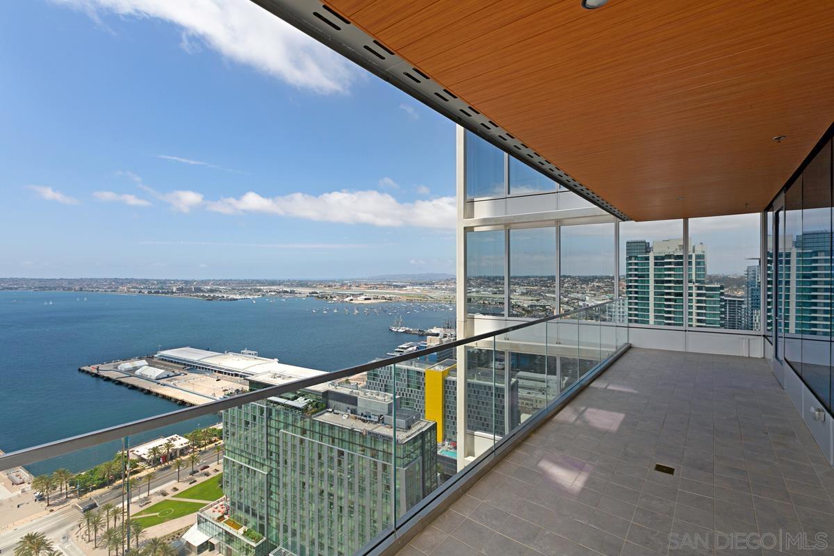 888 E Street, Unit 3501 San Diego, CA 92101 - Photo 13 of 46 a view of balcony with furniture