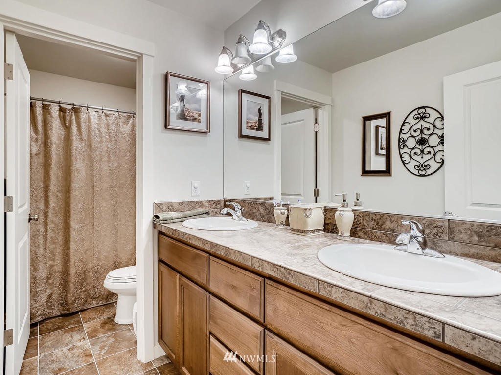 21521 37th Avenue Southeast Bothell, WA 98021 - Photo 22 of 25