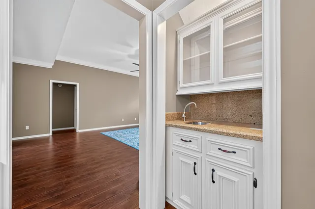 $450,000 | 1519 Lofty Maple Trail, Houston, TX 77345