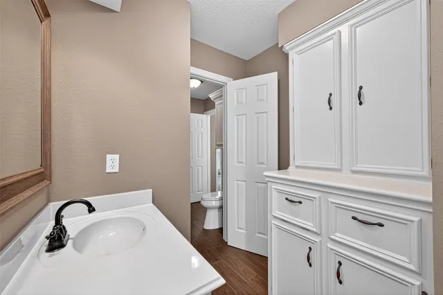 $450,000 | 1519 Lofty Maple Trail, Houston, TX 77345