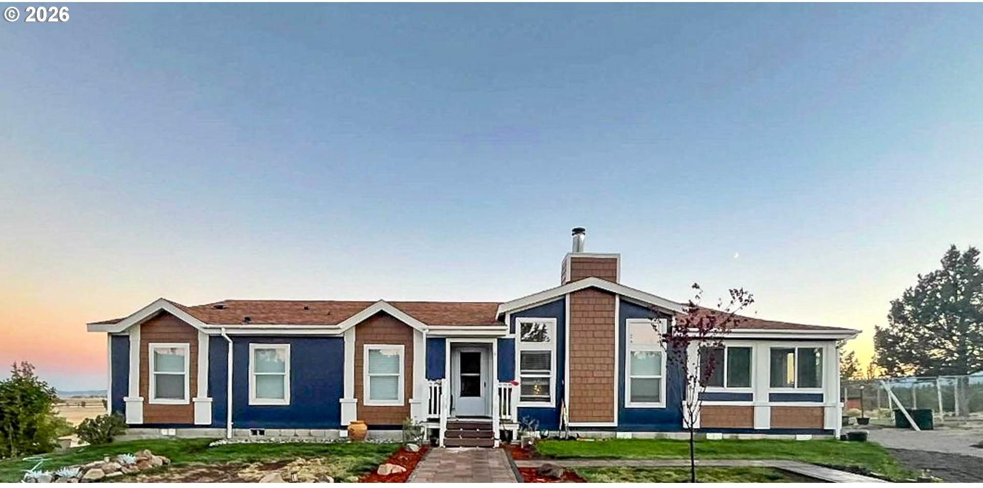 6710 Jake Road Klamath Falls, OR 97601 - Photo 1 of 37 Gallery Image 1