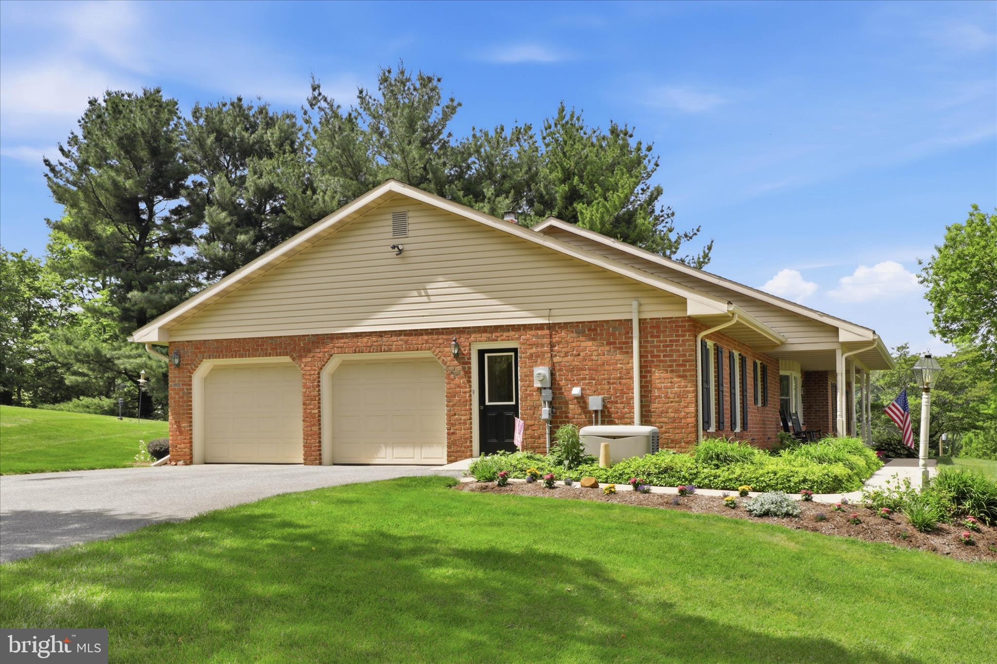 690 Indian Run Road Millersville, PA 17551 - Photo 9 of 75