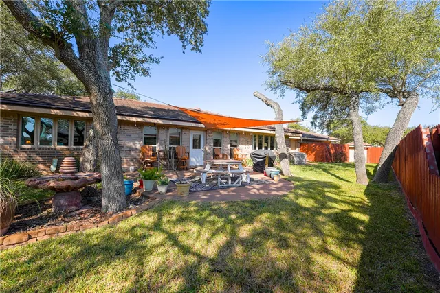 $498,000 | 440 Augusta Drive, Rockport, TX 78382