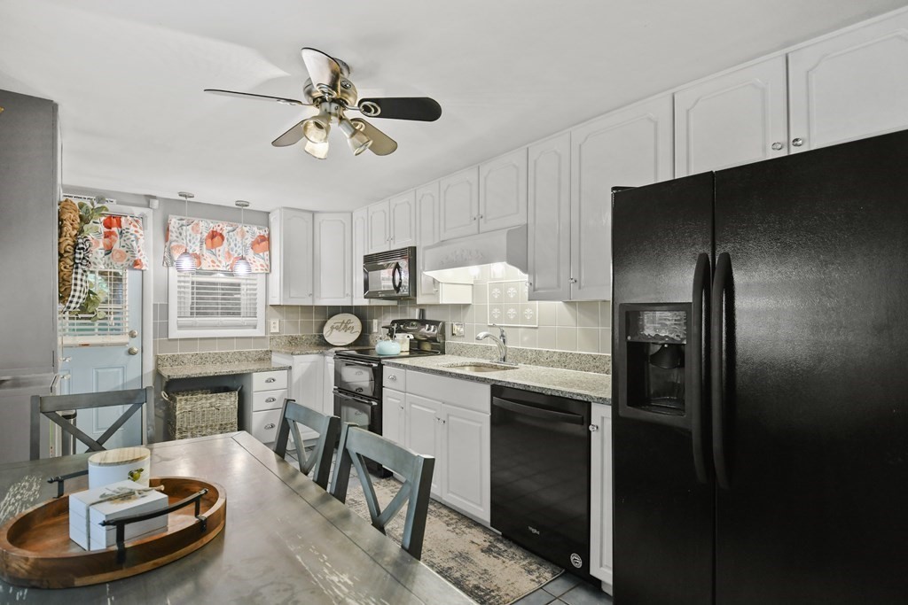 20 Brewster Road Worcester, MA 01602 - Photo 7 of 28 Gallery Image 7