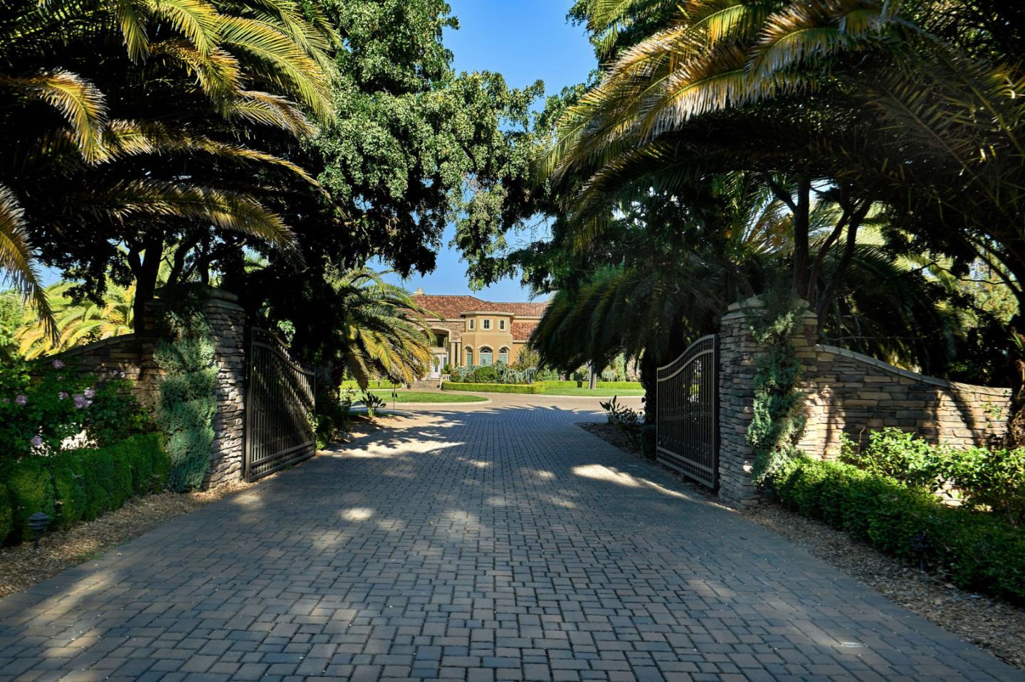 13800 Watsonville Road Morgan Hill, CA 95037 - Photo 5 of 74