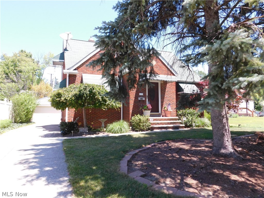 14614 Alger Road Cleveland, OH 44111 - Photo 17 of 25 Gallery Image 17