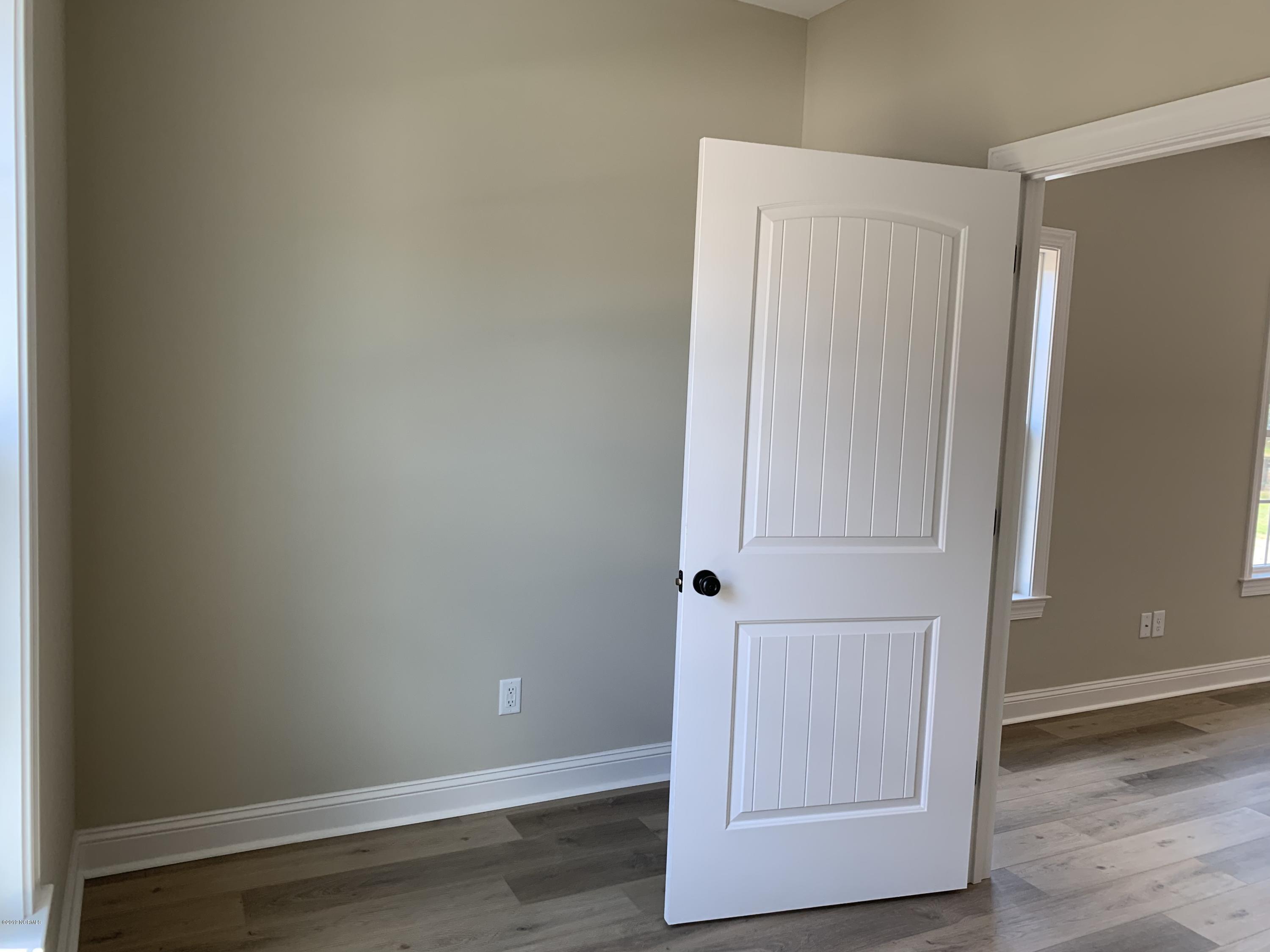 201 Echo Ridge Road Swansboro, NC 28584 - Photo 21 of 63 Huge Laundry Room