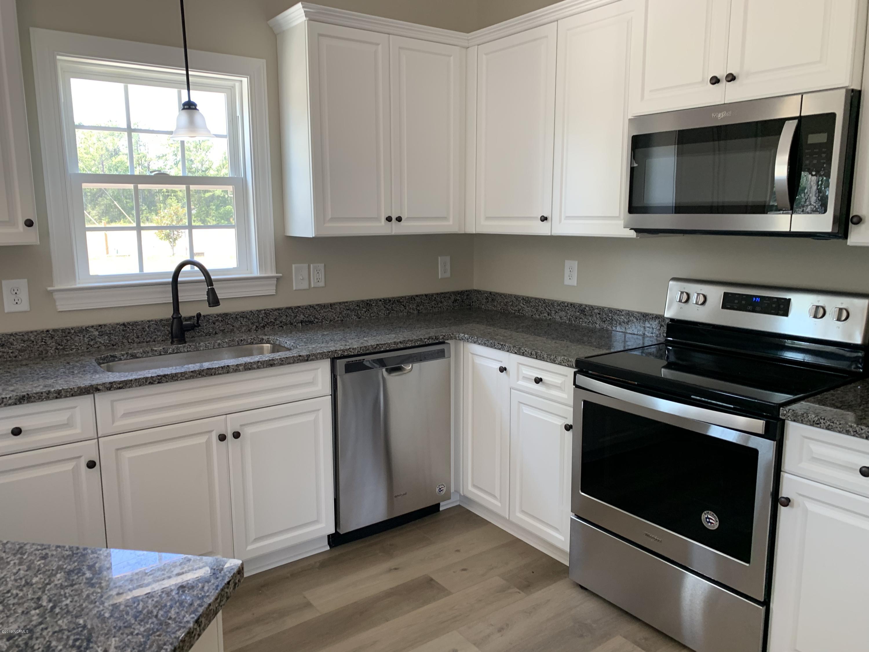201 Echo Ridge Road Swansboro, NC 28584 - Photo 34 of 63 A66798CE-3EA1-4EE3-B16E-0AE497F2FB51