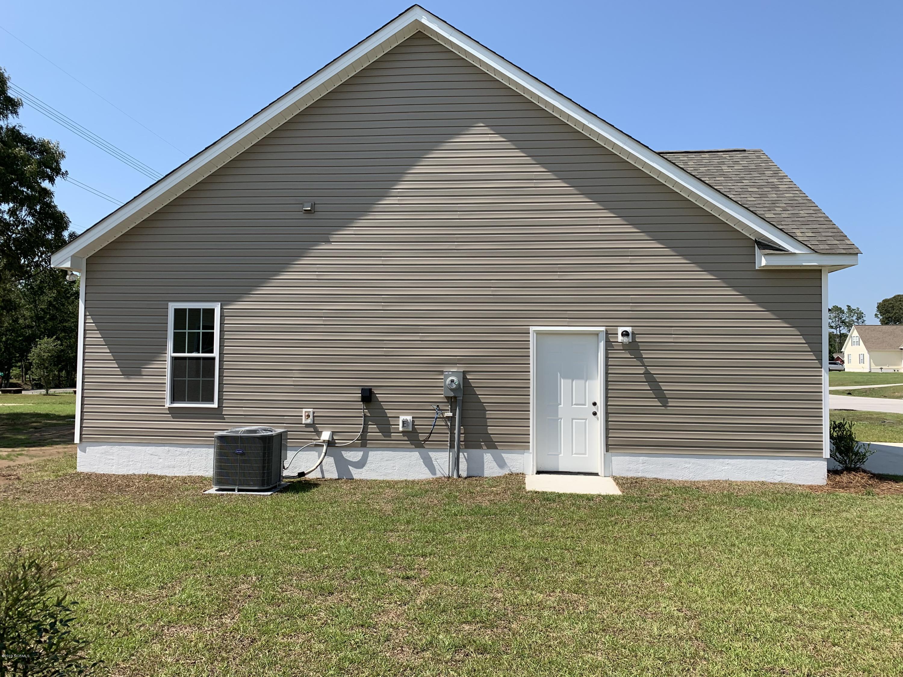 201 Echo Ridge Road Swansboro, NC 28584 - Photo 55 of 63 Garage Side Door