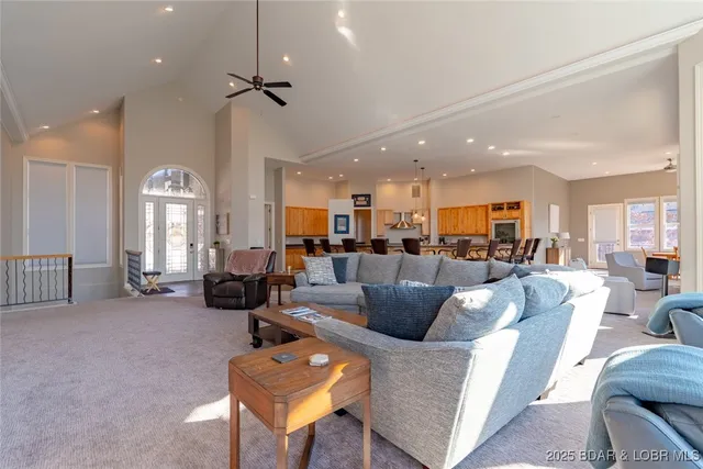 $2,250,000 | 345 Liahona Circle, Sunrise Beach, MO 65079