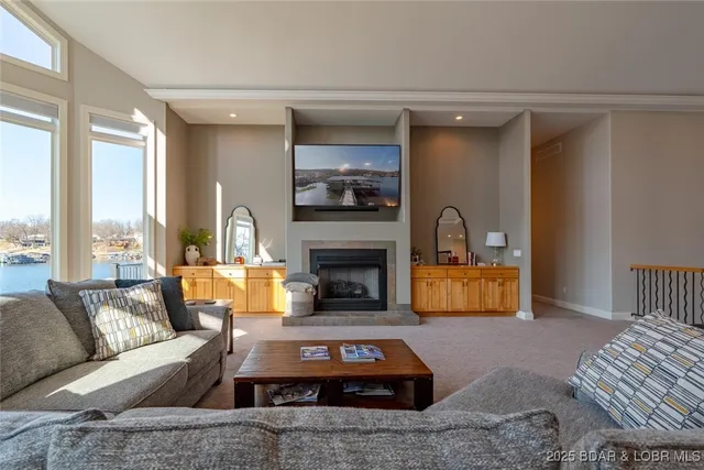 $2,250,000 | 345 Liahona Circle, Sunrise Beach, MO 65079