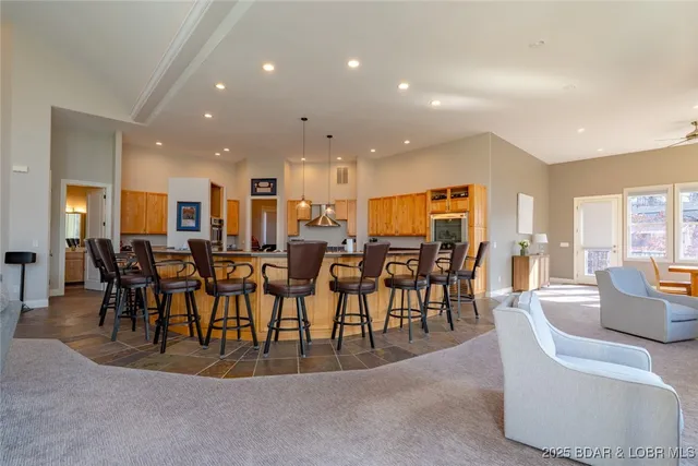 $2,250,000 | 345 Liahona Circle, Sunrise Beach, MO 65079