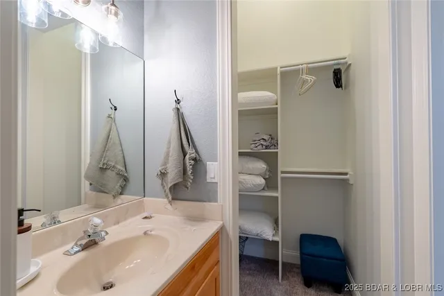 $2,250,000 | 345 Liahona Circle, Sunrise Beach, MO 65079