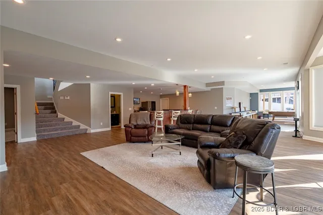 $2,250,000 | 345 Liahona Circle, Sunrise Beach, MO 65079