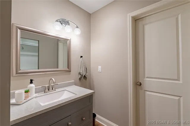 $2,250,000 | 345 Liahona Circle, Sunrise Beach, MO 65079