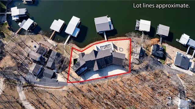 $2,250,000 | 345 Liahona Circle, Sunrise Beach, MO 65079