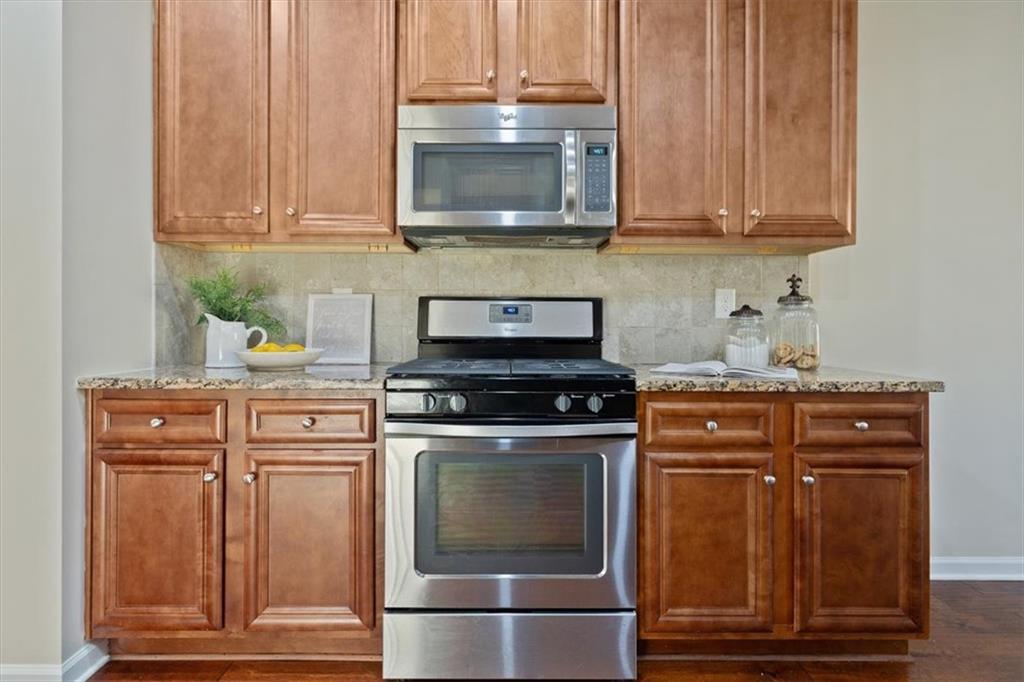 704 Flag Street Canton, GA 30114 - Photo 17 of 51