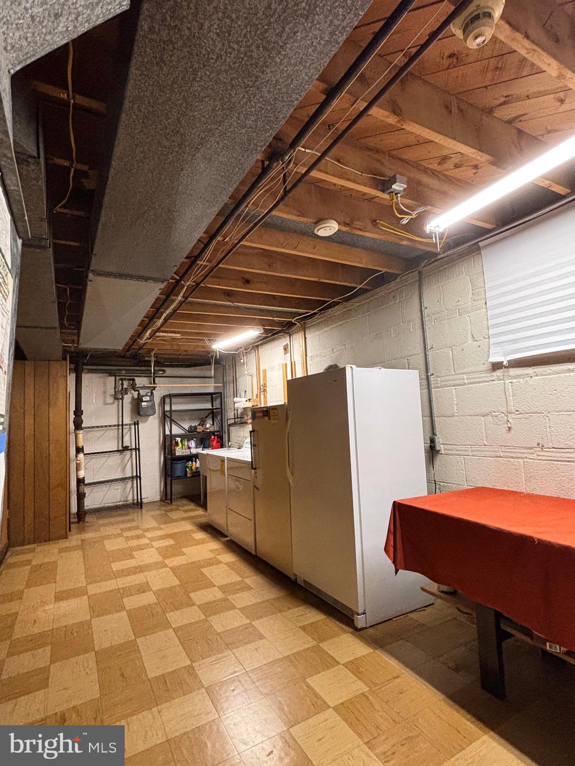 6519 Winnepeg Road Bethesda, MD 20817 - Photo 28 of 38 Utility room