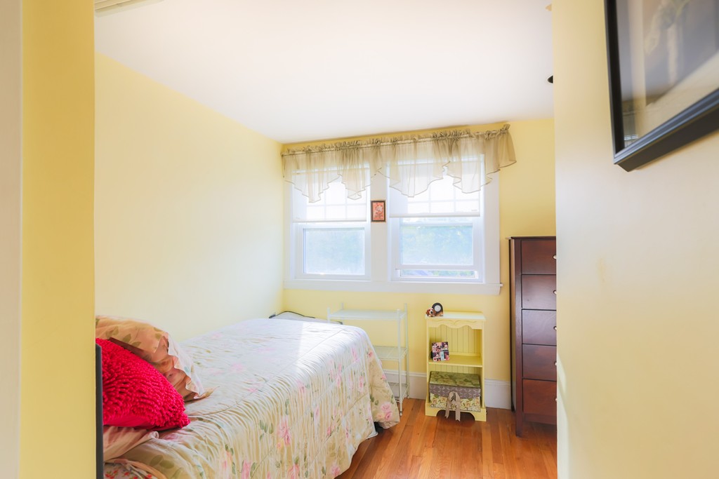 11 Rowe Hill Road Stoneham, MA 02180 - Photo 18 of 24 Gallery Image 18